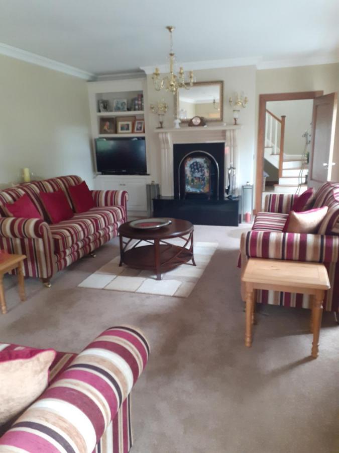 Single Or Twin Room In Lovely Country Residence Nobber Exterior foto